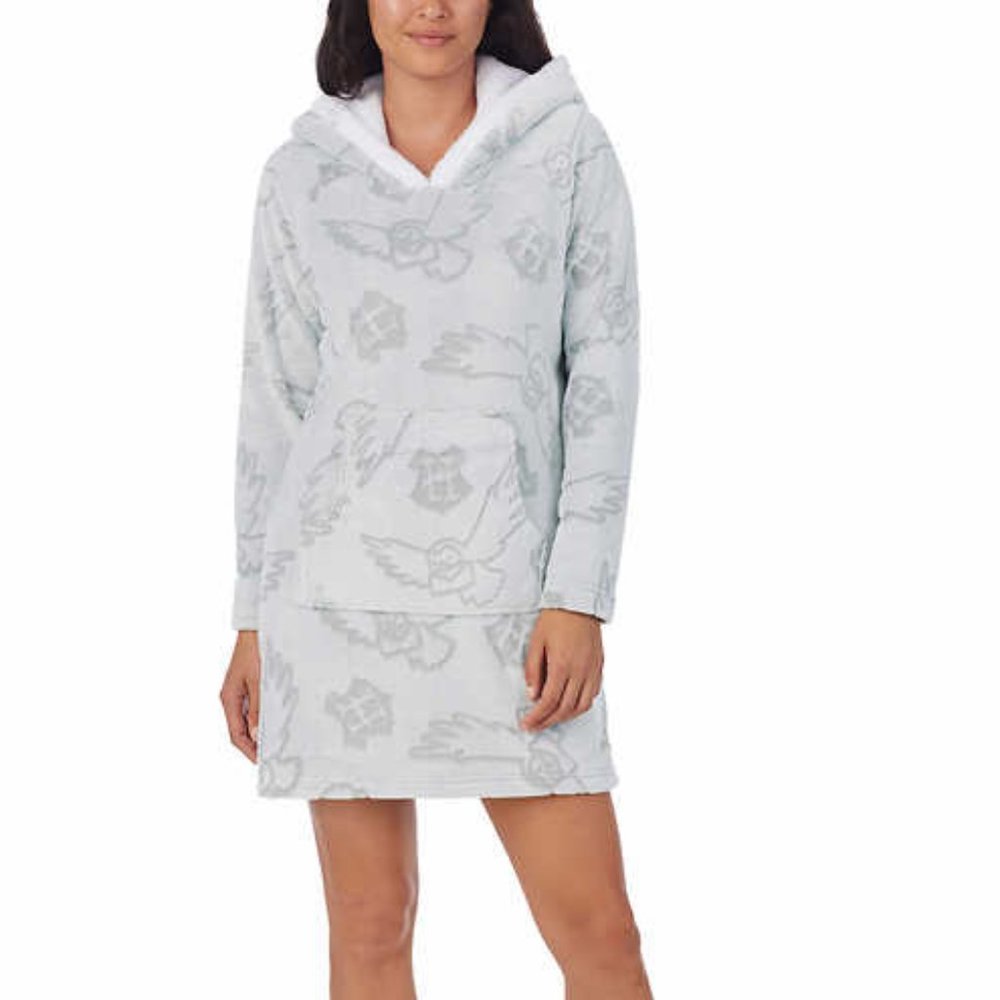 Harry Potter Lounger with Cozy Hoodie